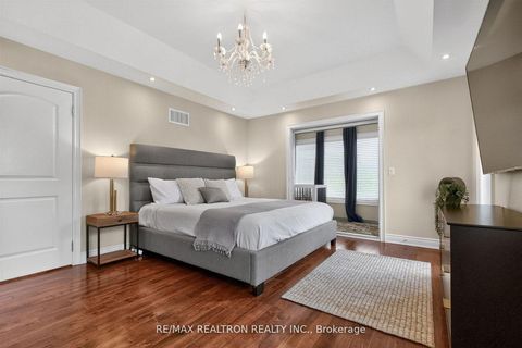 Photo 27 at 1001 Gorham Street, College Manor, Newmarket