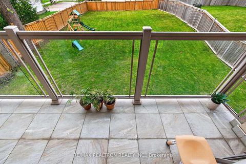 Photo 32 at 1001 Gorham Street, College Manor, Newmarket