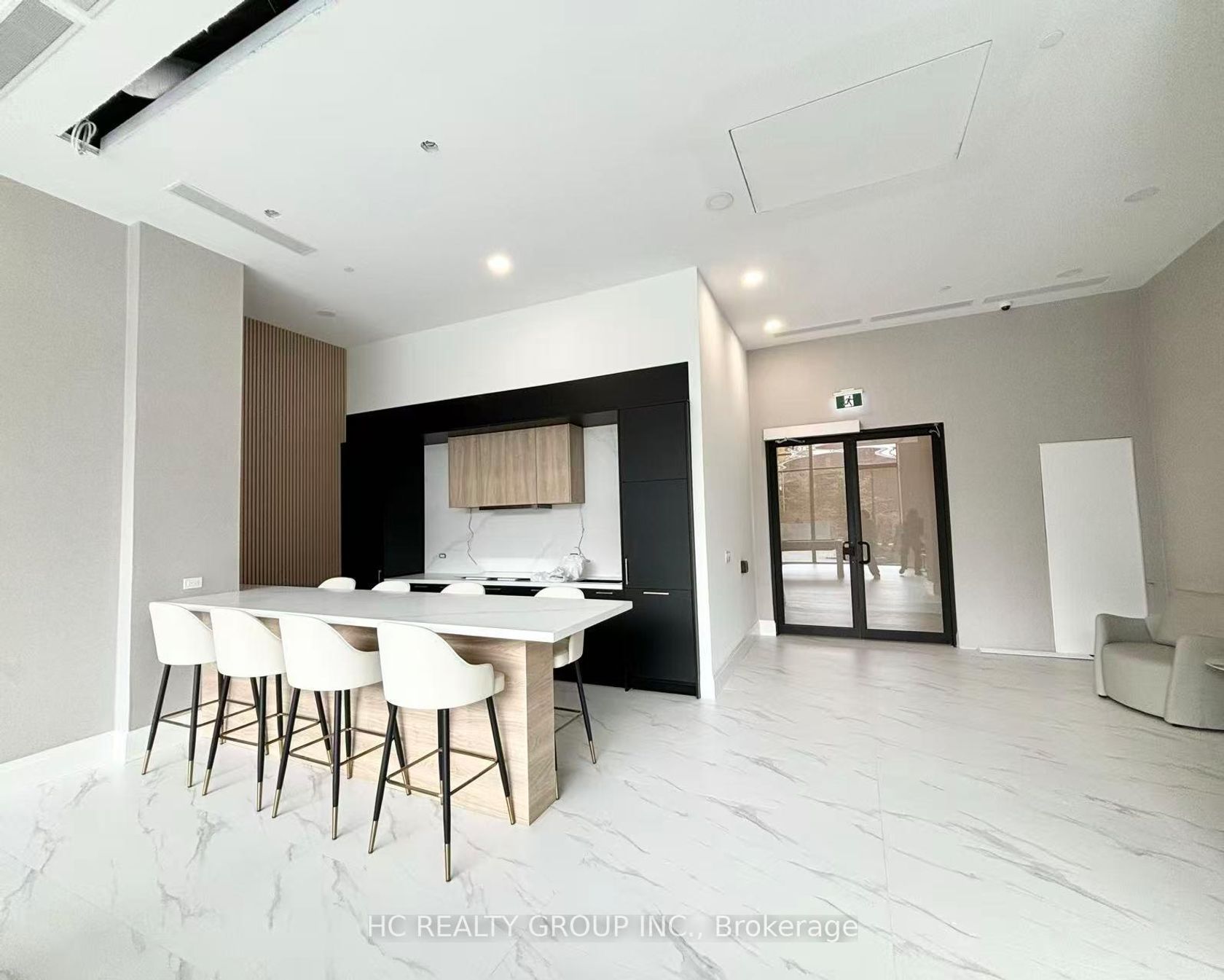 519 - 3421 Sheppard Avenue E, Sullivan, Toronto 
