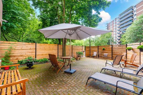 Photo 24 at 604 - 4 Park VISTA Crescent, Parkview, Toronto
