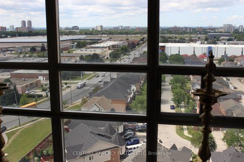 Photo 9 at 1328 - 18 Mondeo Drive, Dorset Park, Toronto