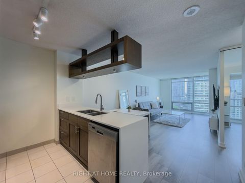 Photo 1 at 2611 - 81 Navy Wharf Court, Waterfront Communities C1, Toronto