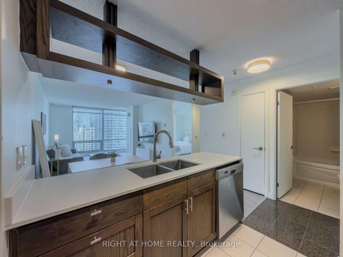 Photo 2 at 2611 - 81 Navy Wharf Court, Waterfront Communities C1, Toronto