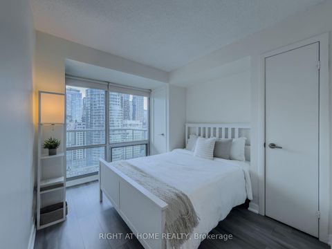 Photo 13 at 2611 - 81 Navy Wharf Court, Waterfront Communities C1, Toronto