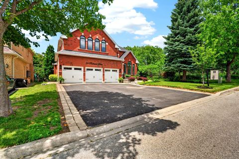 Photo 2 at 94 Roberson Drive, Central West, Ajax