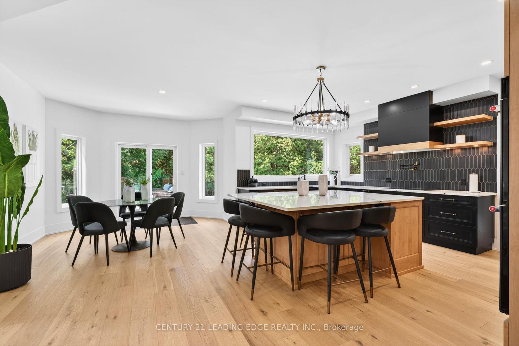 94 Roberson Drive, Central West, Ajax 