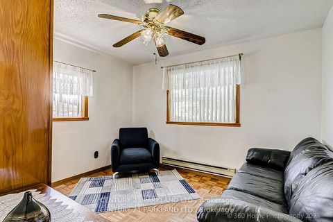 Photo 8 at 114 Eaton Avenue, Danforth, Toronto
