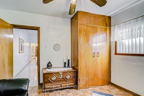 Photo 10 at 114 Eaton Avenue, Danforth, Toronto