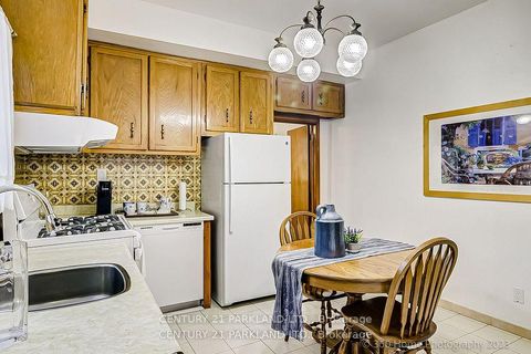 Photo 12 at 114 Eaton Avenue, Danforth, Toronto