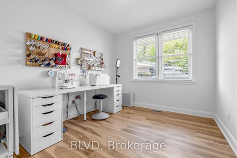 Photo 13 at 457 Paliser Crescent N, Harding, Richmond Hill