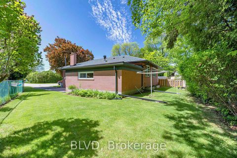 Photo 23 at 457 Paliser Crescent N, Harding, Richmond Hill