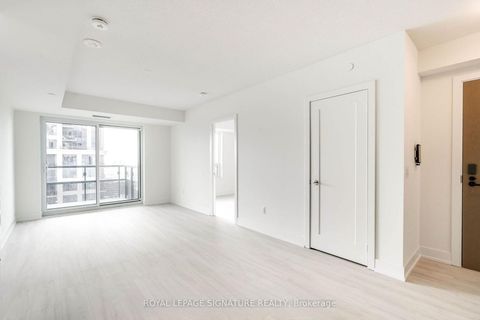 Photo 4 at 2501 - 10 Eva Road, Etobicoke West Mall, Toronto