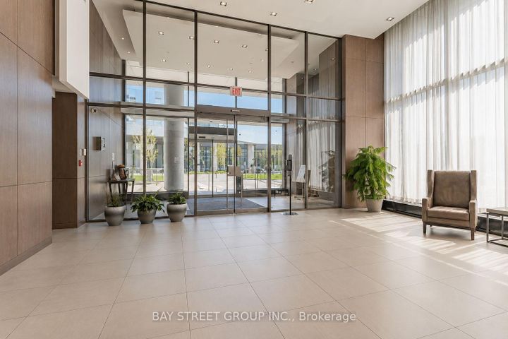 Photo 5 at 2906 - 121 McMahon Drive, Bayview Village, Toronto