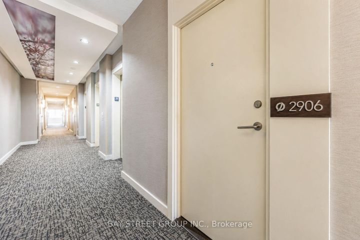 Photo 6 at 2906 - 121 McMahon Drive, Bayview Village, Toronto
