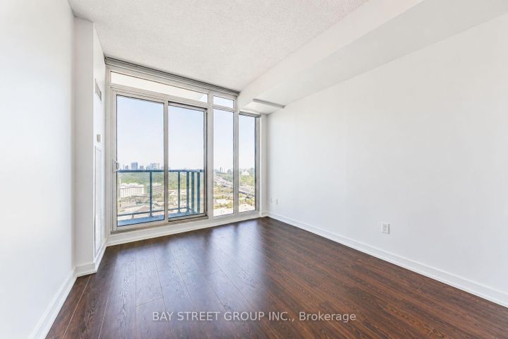 Photo 17 at 2906 - 121 McMahon Drive, Bayview Village, Toronto