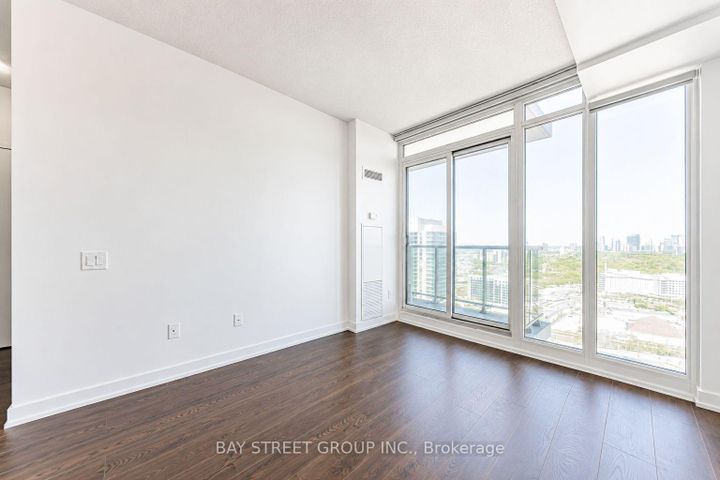 Photo 18 at 2906 - 121 McMahon Drive, Bayview Village, Toronto
