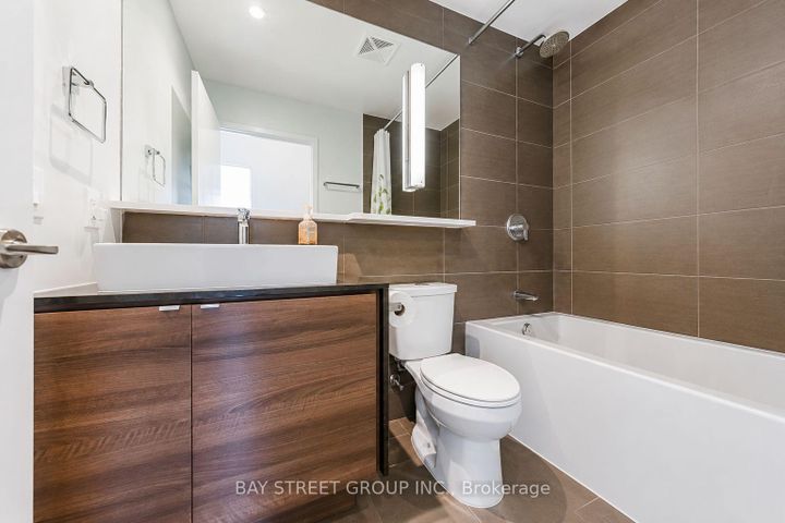 Photo 27 at 2906 - 121 McMahon Drive, Bayview Village, Toronto