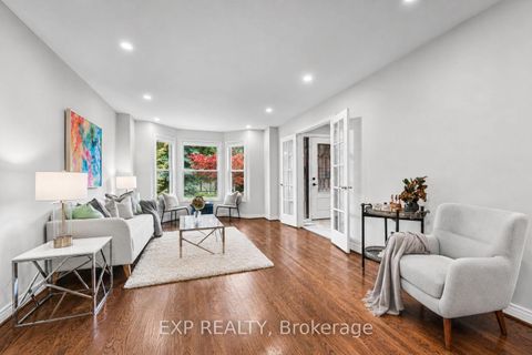 Photo 5 at 16 Wainwright Avenue, North Richvale, Richmond Hill