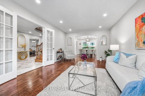 Photo 6 at 16 Wainwright Avenue, North Richvale, Richmond Hill