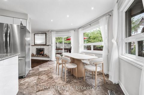 Photo 10 at 16 Wainwright Avenue, North Richvale, Richmond Hill