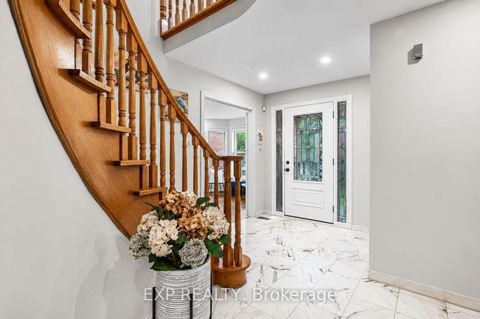 Photo 16 at 16 Wainwright Avenue, North Richvale, Richmond Hill