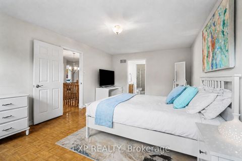 Photo 19 at 16 Wainwright Avenue, North Richvale, Richmond Hill