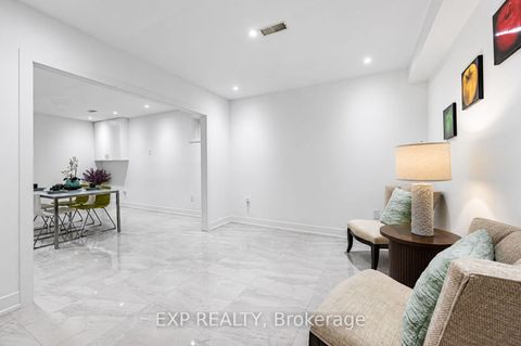 Photo 33 at 16 Wainwright Avenue, North Richvale, Richmond Hill