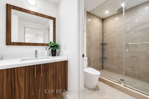 Photo 35 at 16 Wainwright Avenue, North Richvale, Richmond Hill