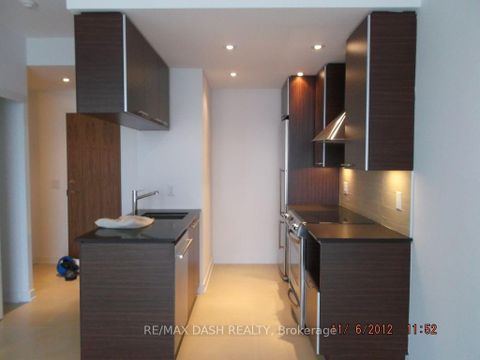 Photo 3 at 1009 - 1 Market Street, Waterfront Communities C8, Toronto