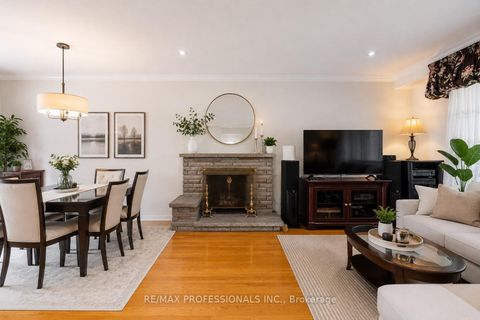 Photo 8 at 48 Dalegrove Crescent, West Deane, Toronto