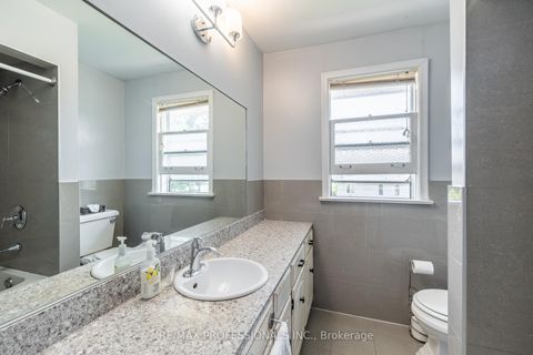 Photo 23 at 48 Dalegrove Crescent, West Deane, Toronto