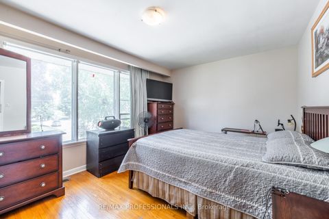 Photo 26 at 48 Dalegrove Crescent, West Deane, Toronto