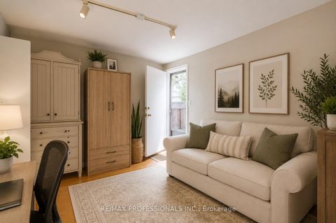 Photo 33 at 48 Dalegrove Crescent, West Deane, Toronto