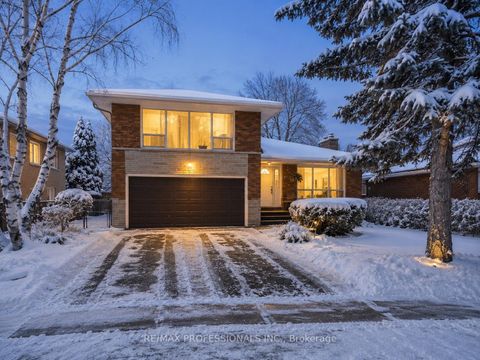 Photo 46 at 48 Dalegrove Crescent, West Deane, Toronto