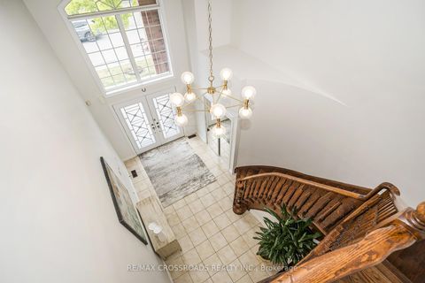 Photo 6 at 120 Golden Orchard Road, Patterson, Vaughan
