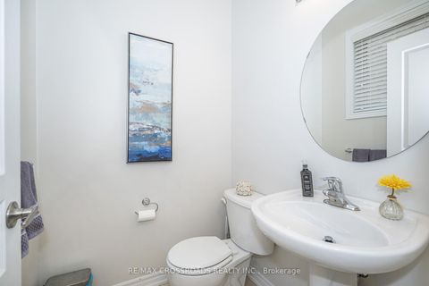 Photo 22 at 120 Golden Orchard Road, Patterson, Vaughan