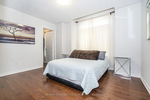 Photo 23 at 120 Golden Orchard Road, Patterson, Vaughan