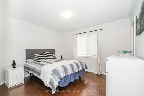 Photo 29 at 120 Golden Orchard Road, Patterson, Vaughan