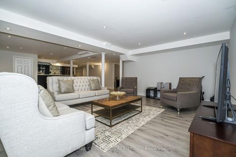 Photo 45 at 120 Golden Orchard Road, Patterson, Vaughan