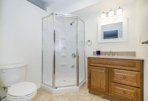Photo 49 at 120 Golden Orchard Road, Patterson, Vaughan