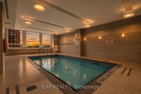 Photo 17 at 404 - 500 St Clair Avenue W, Forest Hill South, Toronto
