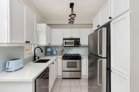 Photo 10 at 722E Kingston Road, Danforth, Toronto
