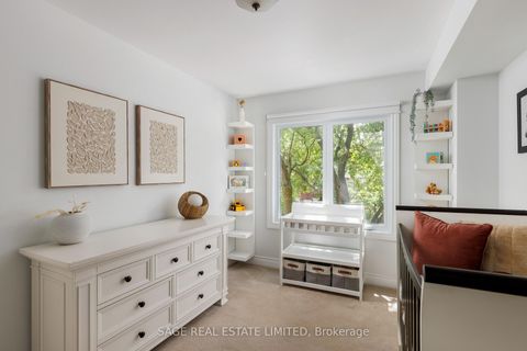 Photo 15 at 722E Kingston Road, Danforth, Toronto