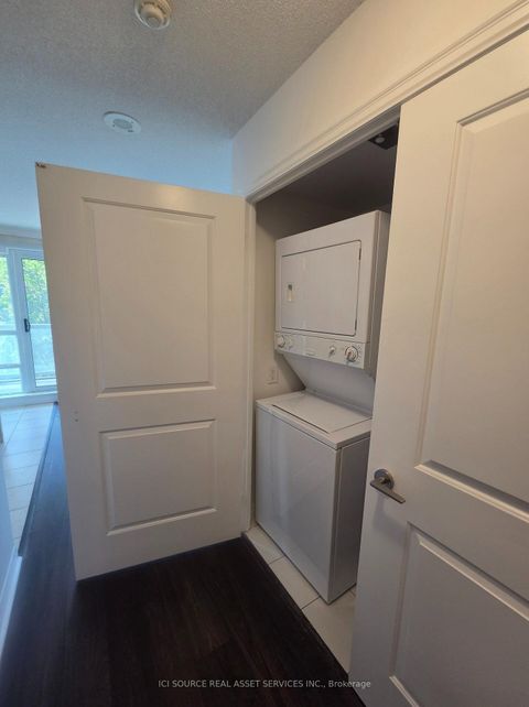Photo 9 at 221 - 2035 Sheppard Avenue E, Henry Farm, Toronto