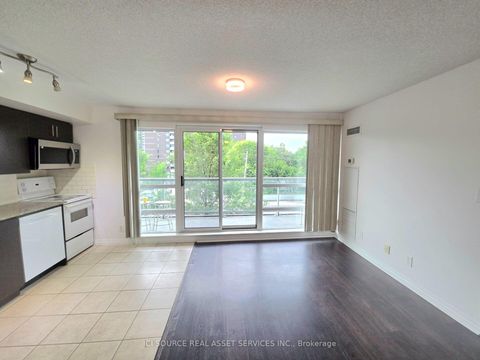 Photo 10 at 221 - 2035 Sheppard Avenue E, Henry Farm, Toronto