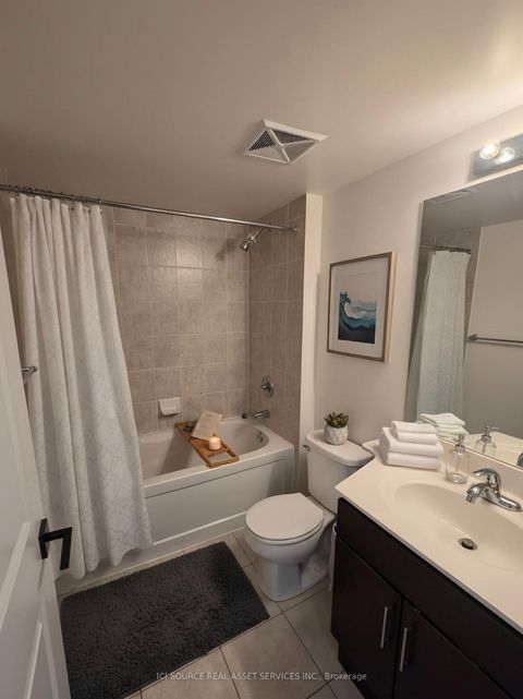Photo 14 at 221 - 2035 Sheppard Avenue E, Henry Farm, Toronto