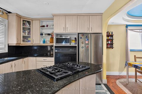 Photo 8 at 79 Westhampton Drive, Brownridge, Vaughan