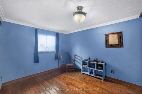 Photo 15 at 79 Westhampton Drive, Brownridge, Vaughan
