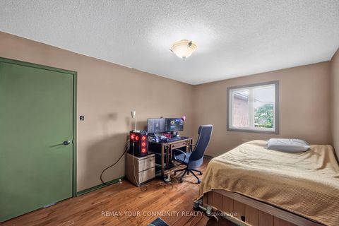 Photo 16 at 79 Westhampton Drive, Brownridge, Vaughan