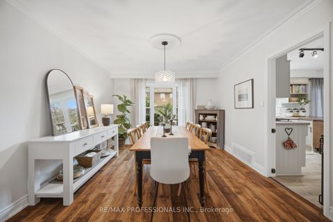 Photo 11 at 16 Cherry Post Crescent, Markland Wood, Toronto
